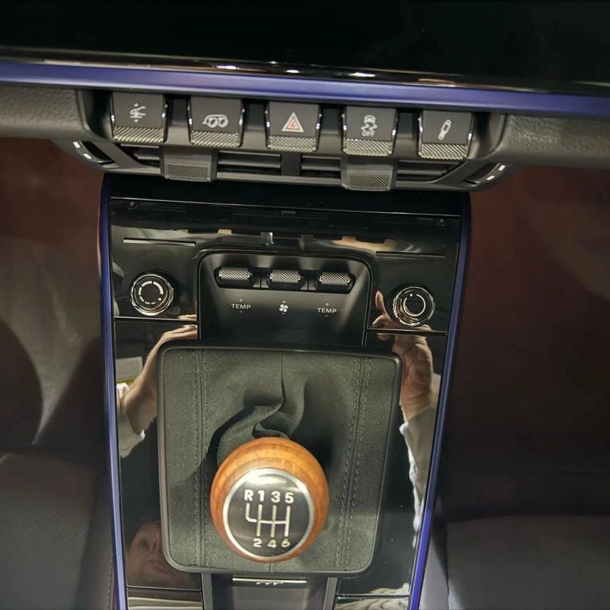 2025 Porsche 911 Carrera T Coupe 2D