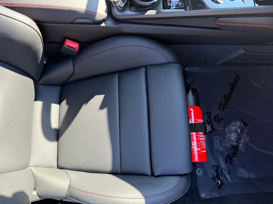 2025 Porsche 911 Carrera 4 GTS Coupe 2D