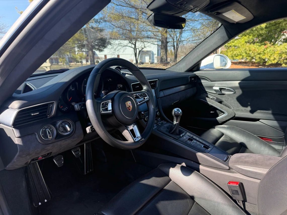 2019 Porsche 911 Carrera 4 GTS Coupe 2D