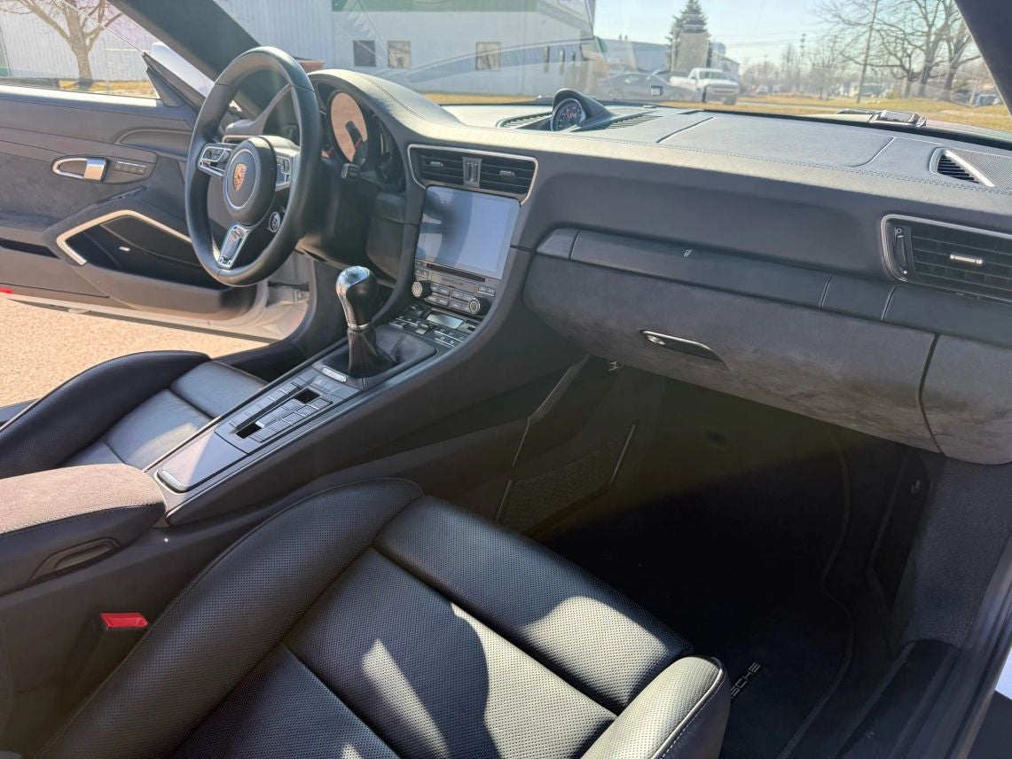 2019 Porsche 911 Carrera 4 GTS Coupe 2D