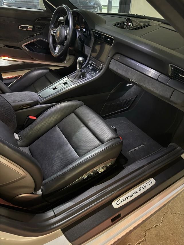 2019 Porsche 911 Carrera 4 GTS Coupe 2D